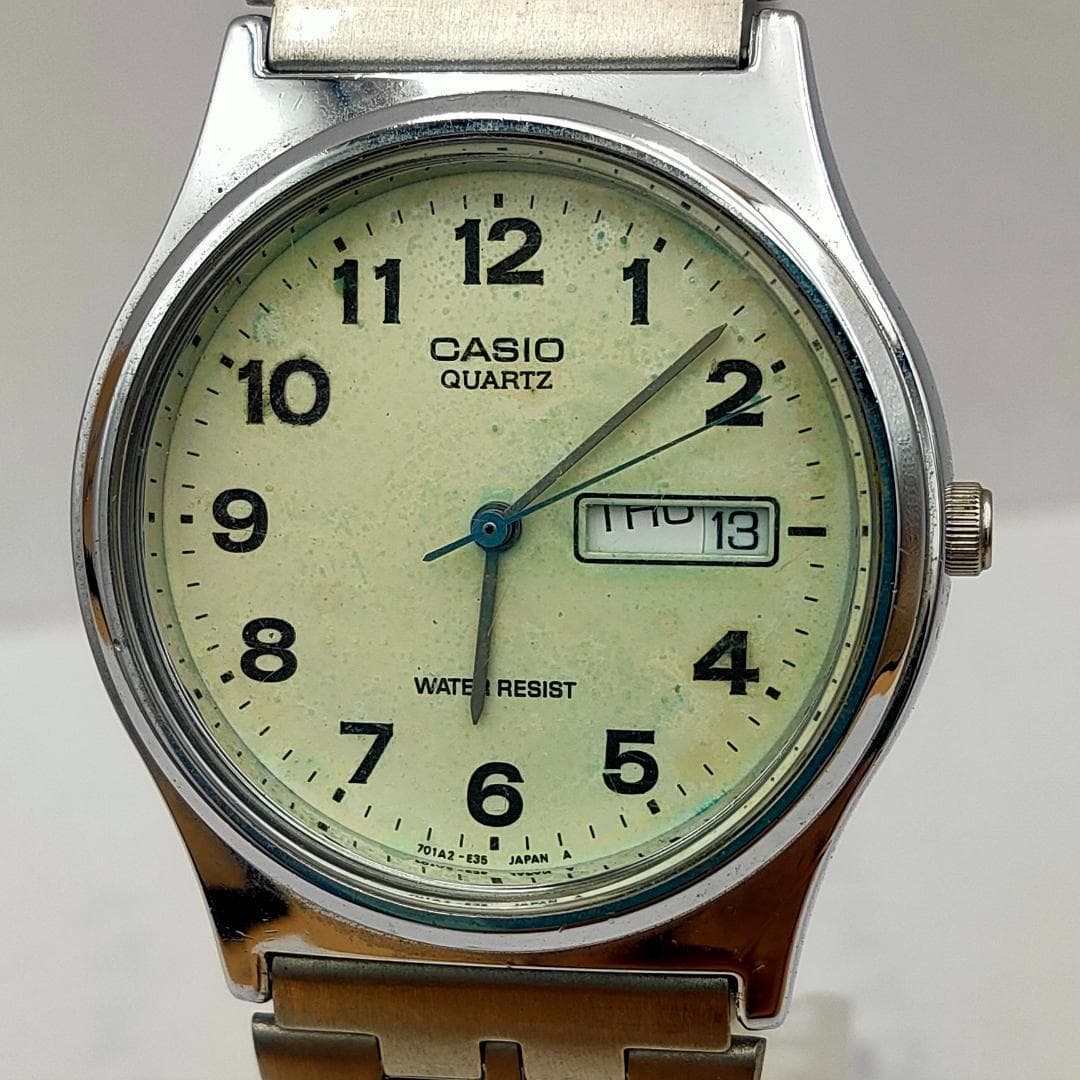 CASIO Casio Quartz Day-Date Water Resist Vintage Watch | Japan
