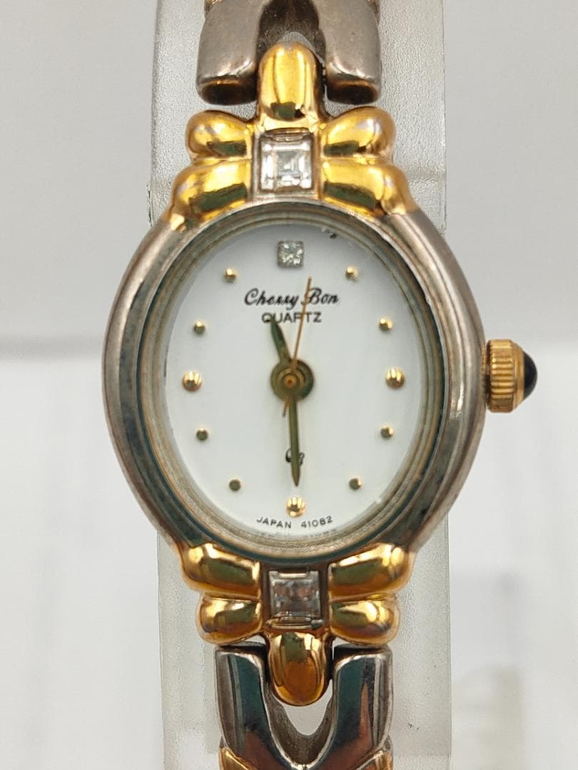 Cherry Ban Cherry Ban japan-y-h58 Two-Tone Ladies Quartz Bracelet Watch