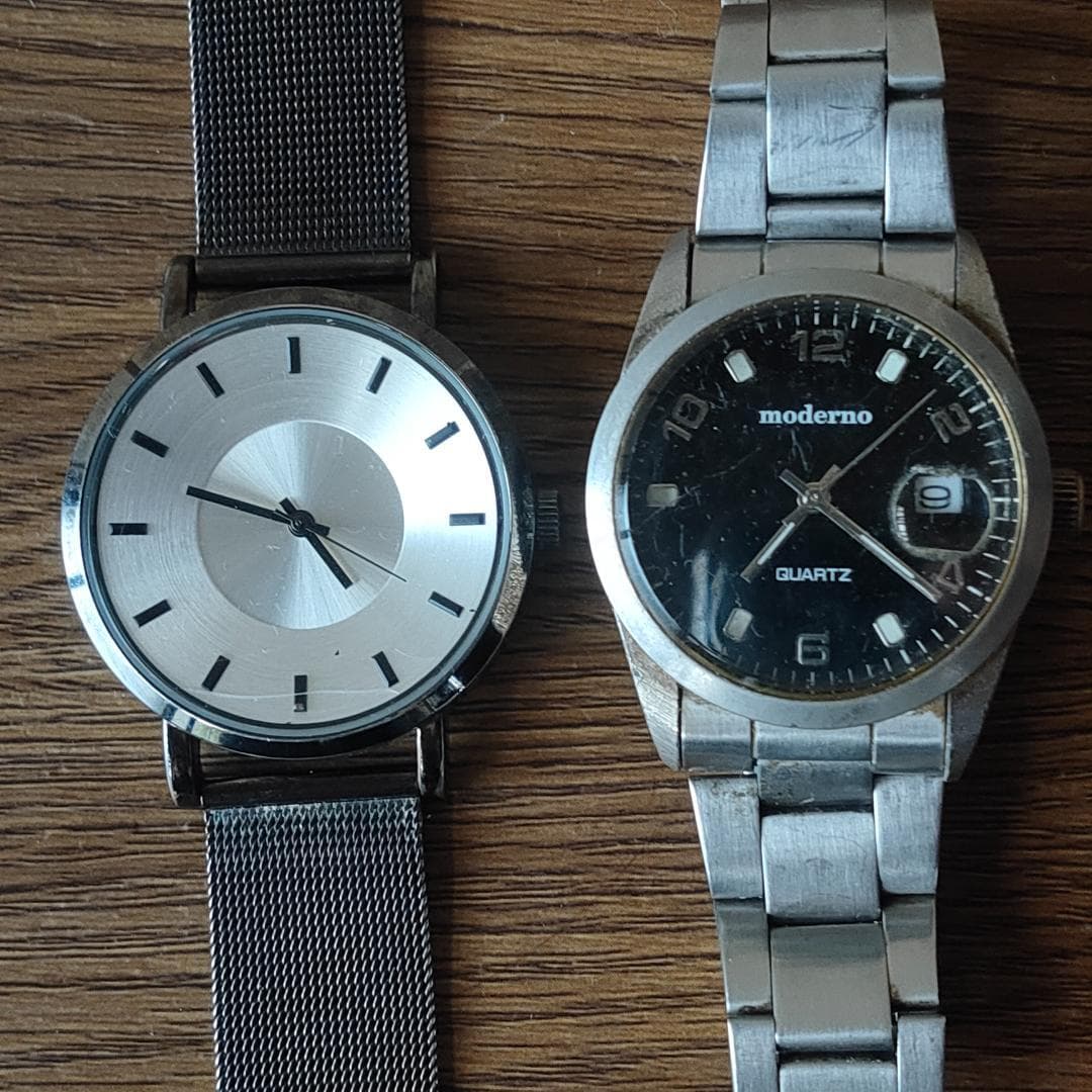 moderno moderno Quartz Battery Watch | Japan