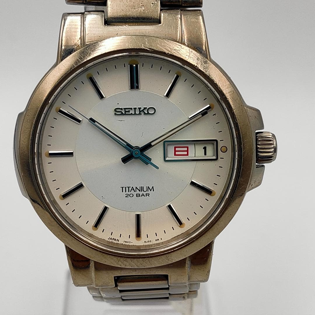 Seiko Titanium 7N43-7B80 Day-Date Quartz Watch | Japan - SEIKO