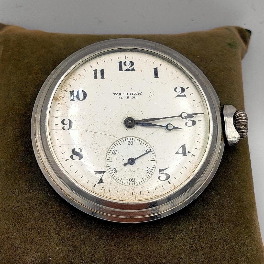 WALTHAM Waltham U.S.A. Hand-Winding Pocket Watch Vintage | America